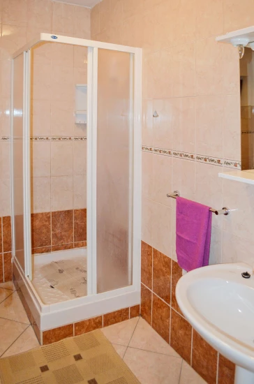 Apartmán Severní Dalmácie - Starigrad Paklenica DA 7908 N1