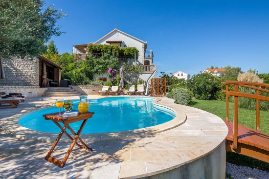 Vila Střední Dalmácie - Arbanija (Čiovo) DA 7927 N1