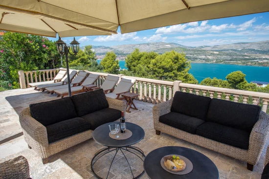 Vila Střední Dalmácie - Arbanija (Čiovo) DA 7927 N1