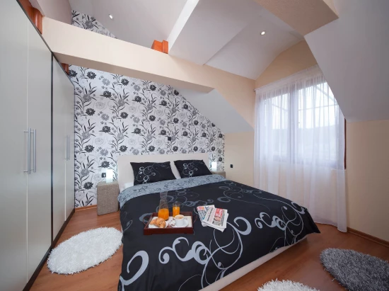 Vila Střední Dalmácie - Arbanija (Čiovo) DA 7927 N1