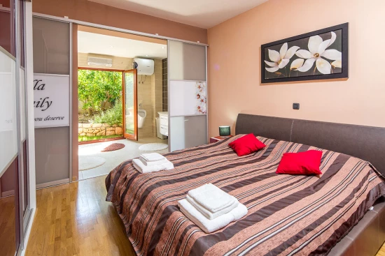 Vila Střední Dalmácie - Arbanija (Čiovo) DA 7927 N1