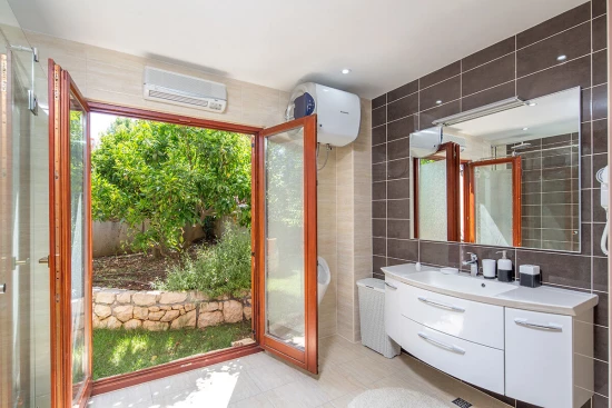 Vila Střední Dalmácie - Arbanija (Čiovo) DA 7927 N1