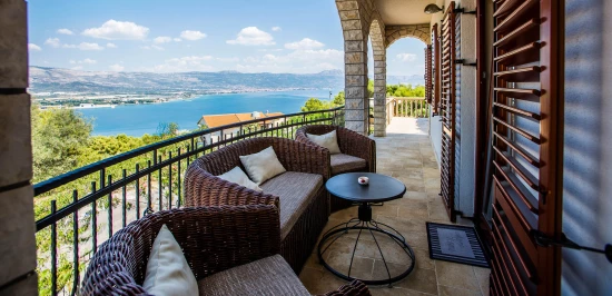 Vila Střední Dalmácie - Arbanija (Čiovo) DA 7927 N1