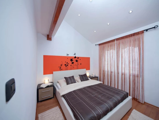 Vila Střední Dalmácie - Arbanija (Čiovo) DA 7927 N1