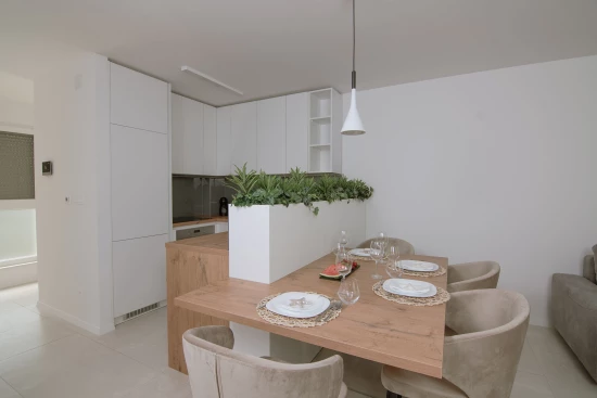 Apartmán Střední Dalmácie - Okrug Gornji DA 7949 N4