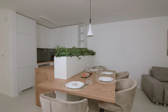 Apartmán Střední Dalmácie - Okrug Gornji DA 7949 N4