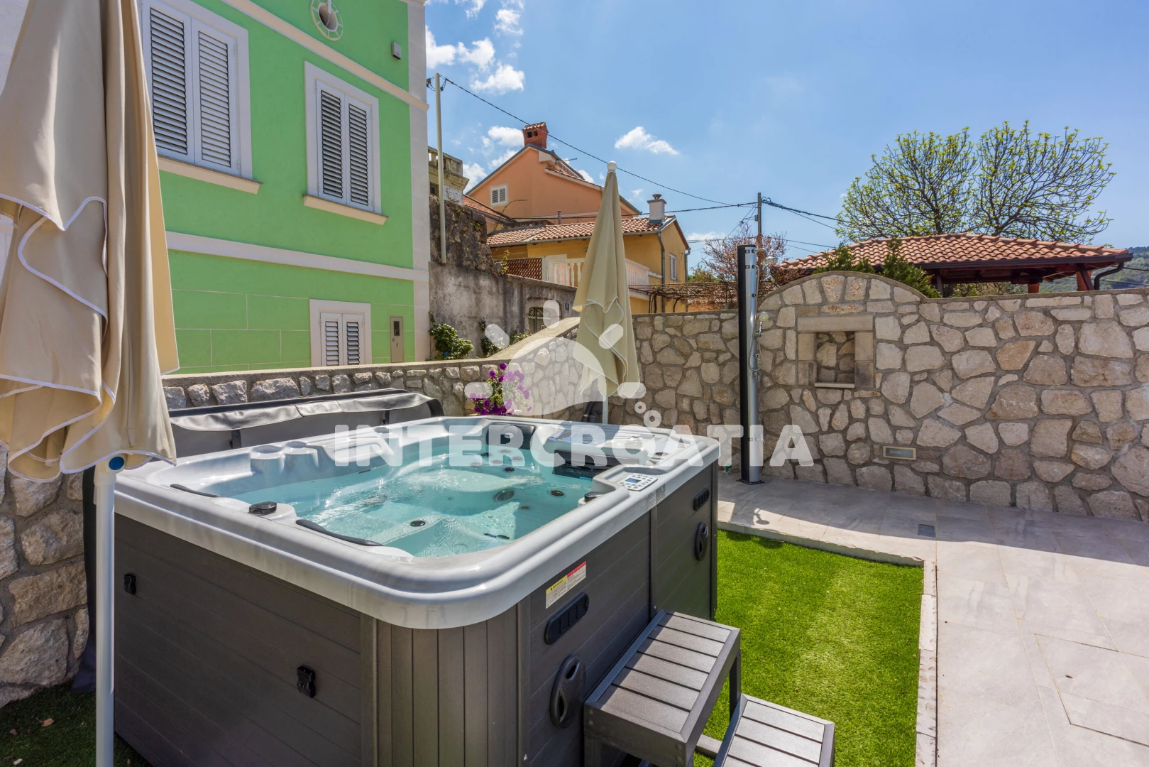 Vila Kvarner - Grižane (Crikvenica) KV 7441 N1