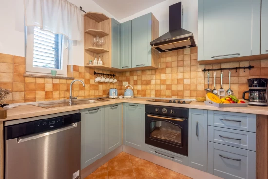 Vila Kvarner - Tribalj (Crikvenica) KV 7442 N1