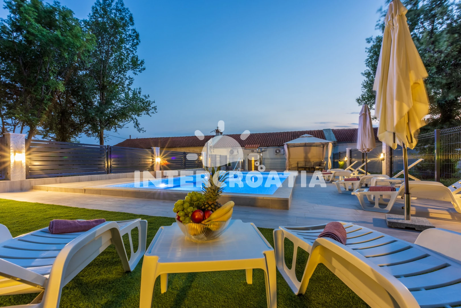 Vila Kvarner - Grižane (Crikvenica) KV 7443 N1