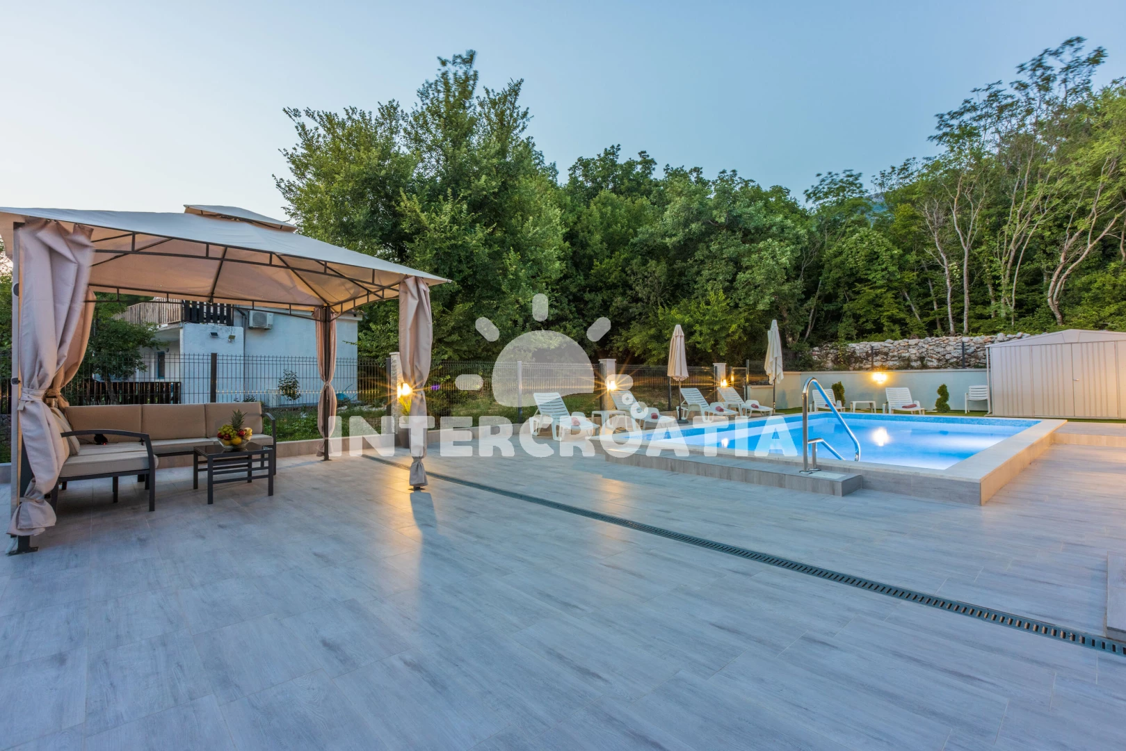 Vila Kvarner - Grižane (Crikvenica) KV 7443 N1