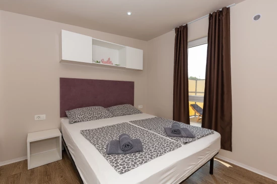 Mobilheim Severní Dalmácie - Biograd na Moru DA 7952 N1