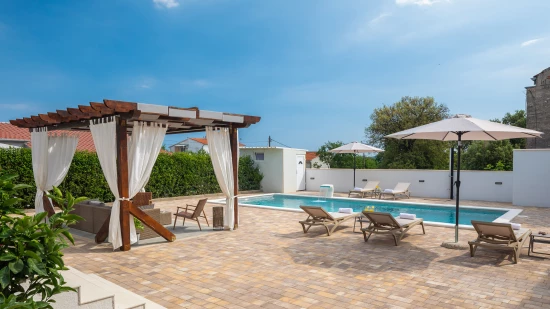Vila Severní Dalmácie - Pakoštane DA 7954 N1