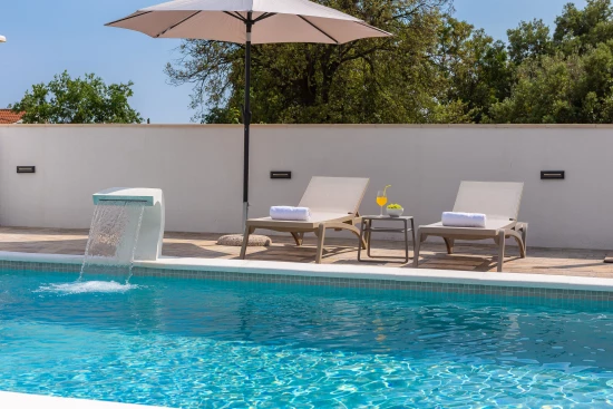 Vila Severní Dalmácie - Pakoštane DA 7954 N1