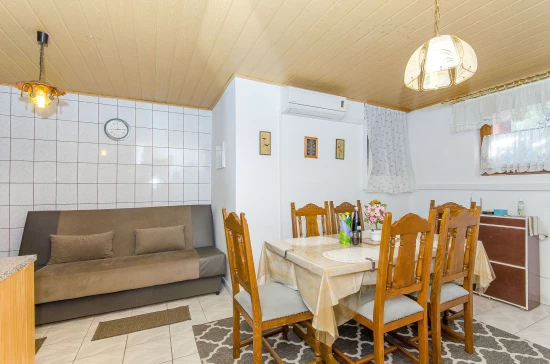 Domek Střední Dalmácie - Tučepi DA 7960 N1