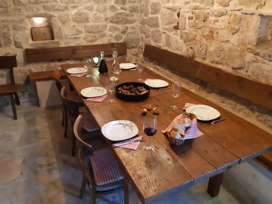 Vila Střední Dalmácie - Lećevica DA 7966 N1