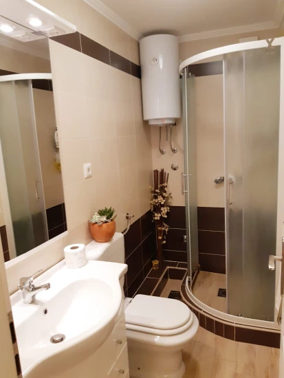 Vila Střední Dalmácie - Lećevica DA 7966 N1