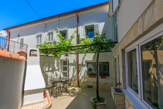 Domek Kvarner - Novi Vinodolski KV 7453 N1