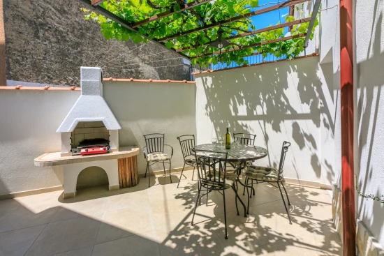 Domek Kvarner - Novi Vinodolski KV 7453 N1