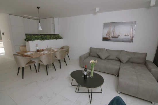 Apartmán Střední Dalmácie - Okrug Gornji DA 7970 N4