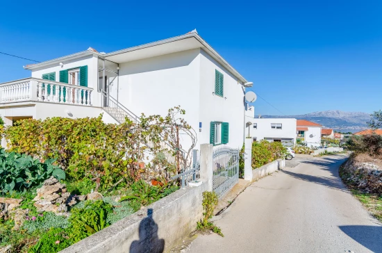 Apartmán Střední Dalmácie - Slatine (Čiovo) DA 7984 N1