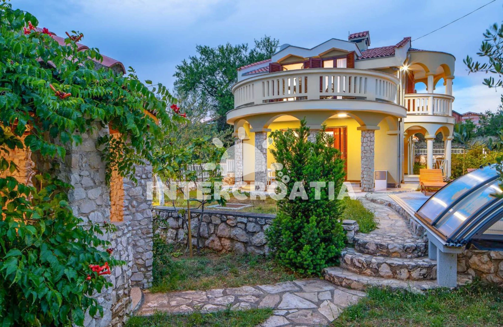 Vila Severní Dalmácie - Sveti Filip i Jakov (Biograd) DA 7997 N1