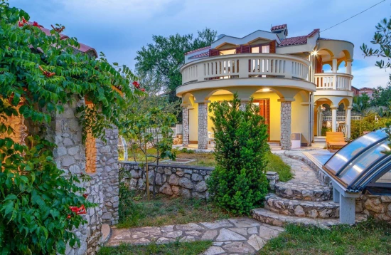 Vila Severní Dalmácie - Sveti Filip i Jakov (Biograd) DA 7997 N1