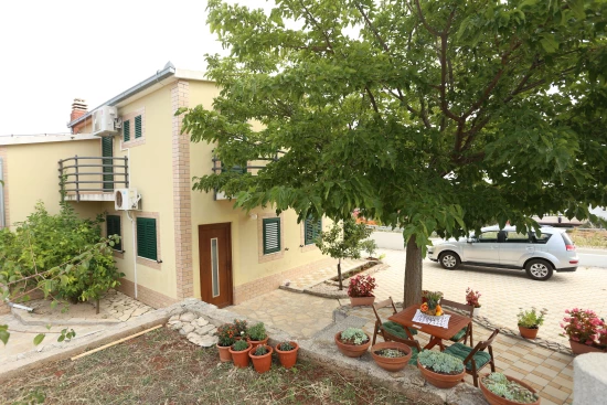 Vila Ostrov Šolta - Grohote OS 9963 N1