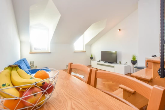 Apartmán Severní Dalmácie - Biograd na Moru DA 7998 N1