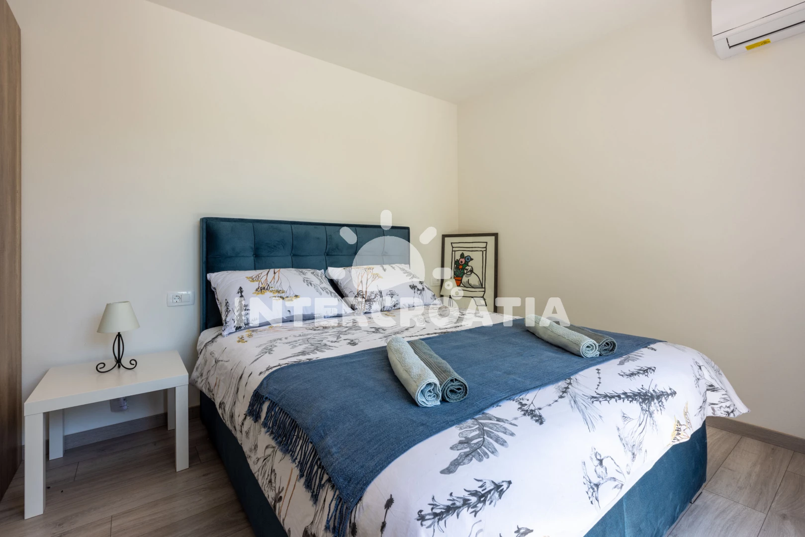 Vila Istrie - Trget IS 7106 N1