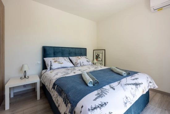 Vila Istrie - Trget IS 7106 N1