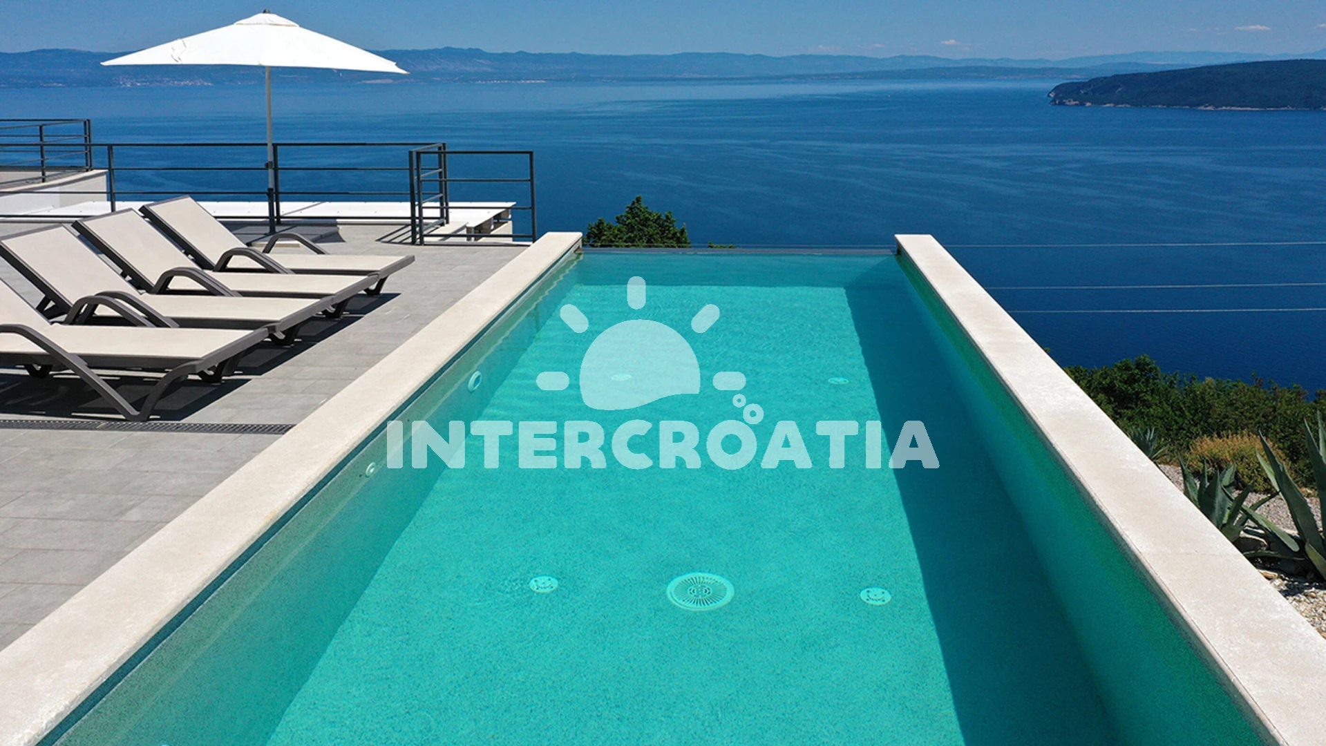 Vila Kvarner - Sveta Jelena KV 7472 N1