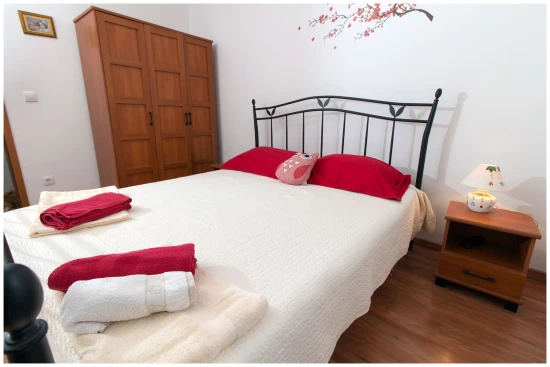 Domek Ostrov Šolta - Donja Krušica OS 9969 N1