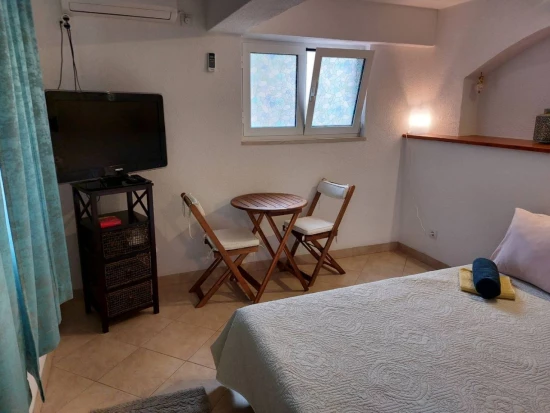 Domek Ostrov Šolta - Donja Krušica OS 9969 N1