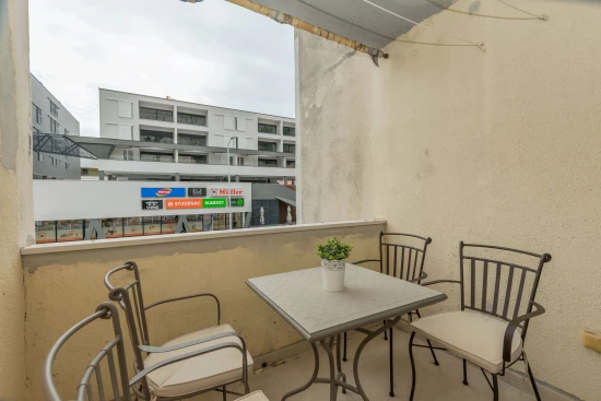 Apartmán Střední Dalmácie - Omiš DA 8005 N1