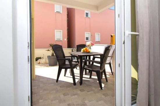 Domek Severní Dalmácie - Privlaka DA 8008 N1