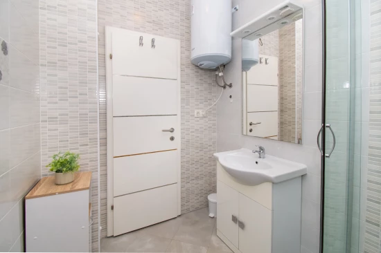 Domek Severní Dalmácie - Privlaka DA 8008 N1