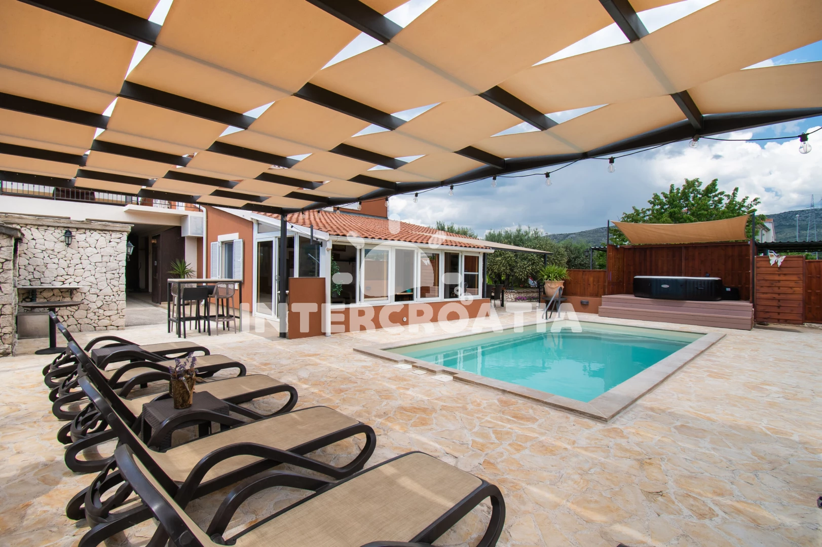 Vila Severní Dalmácie - Dubrava (Šibenik) DA 8015 N1