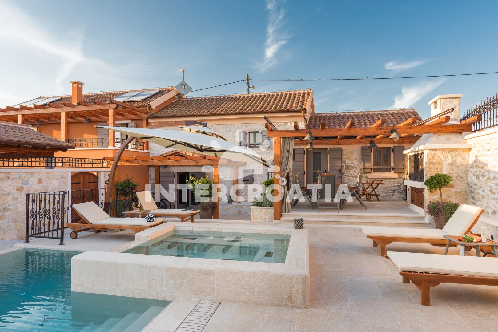 Vila Severní Dalmácie - Skradin DA 8016 N1