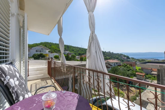 Apartmán Střední Dalmácie - Dugi Rat DA 8019 N1