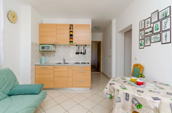 Apartmán Střední Dalmácie - Okrug Gornji DA 8026 N1