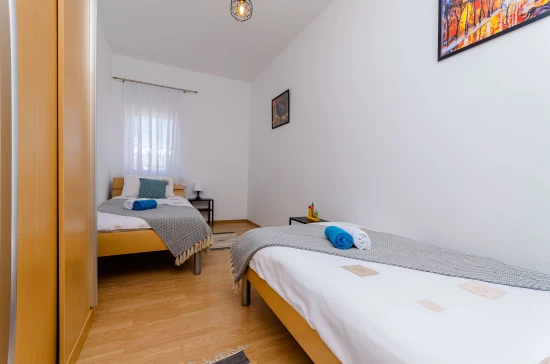 Apartmán Střední Dalmácie - Okrug Gornji DA 8026 N1
