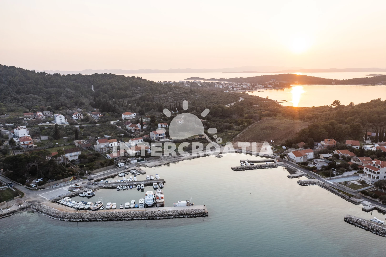 Vila Ostrov Pašman - Ždrelac OS 10005 N1