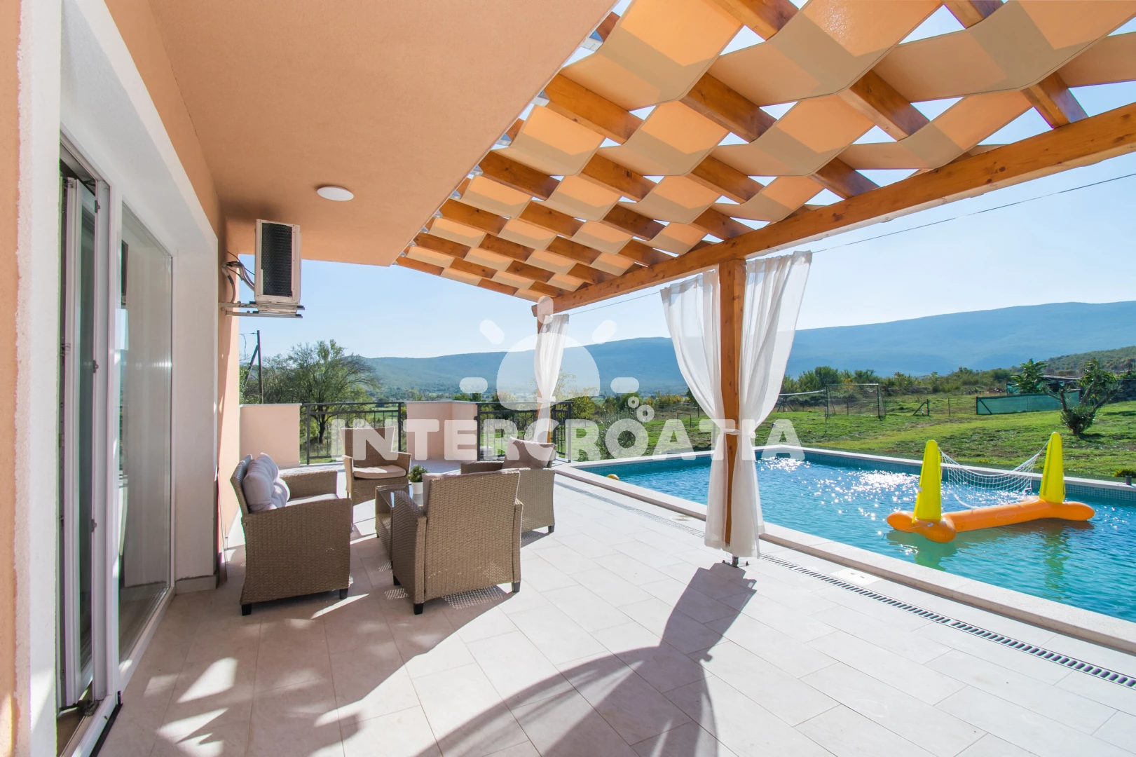 Vila Severní Dalmácie - Drniš (Šibenik) DA 8044 N1