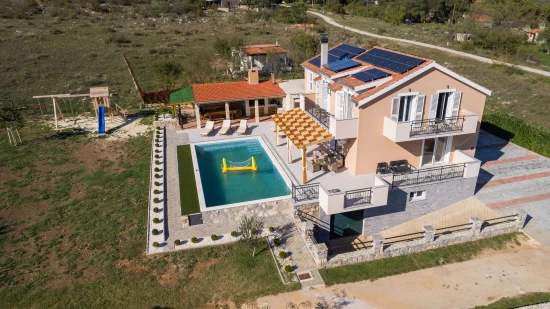 Vila Severní Dalmácie - Drniš (Šibenik) DA 8044 N1