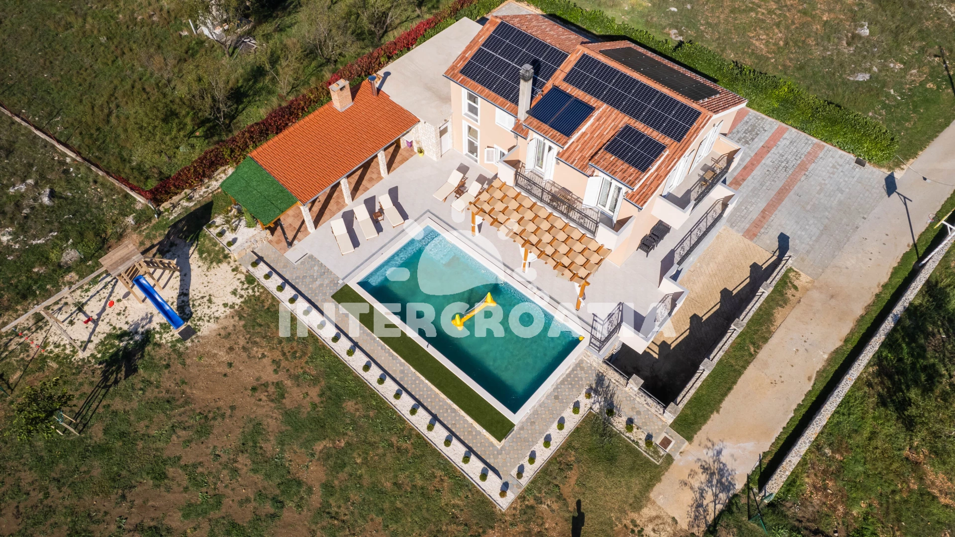 Vila Severní Dalmácie - Drniš (Šibenik) DA 8044 N1