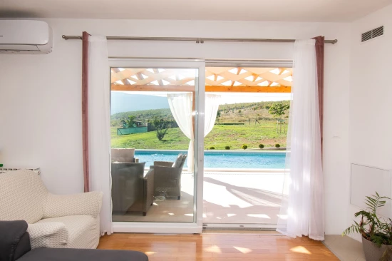 Vila Severní Dalmácie - Drniš (Šibenik) DA 8044 N1