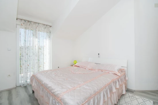 Vila Severní Dalmácie - Drniš (Šibenik) DA 8044 N1