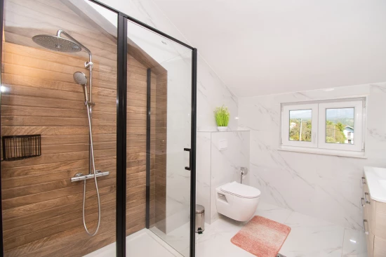 Vila Severní Dalmácie - Drniš (Šibenik) DA 8044 N1