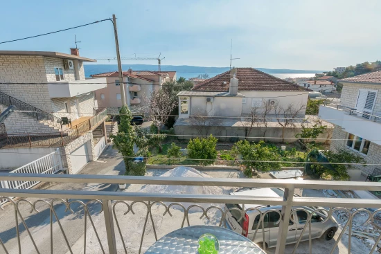 Apartmán Střední Dalmácie - Dugi Rat DA 8053 N1