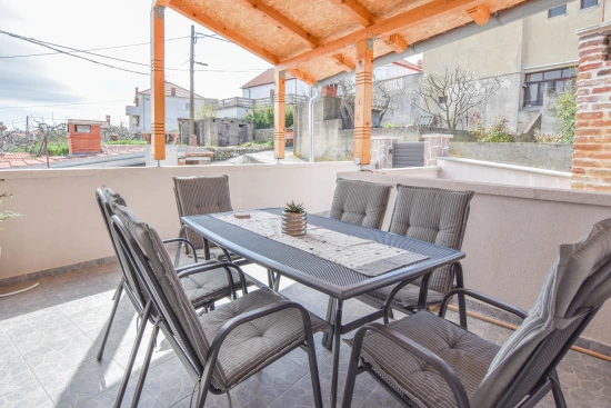 Domek Ostrov Ugljan - Kali OS 10010 N1